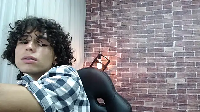 andres ocasio online show from February 23, 12:37 pm