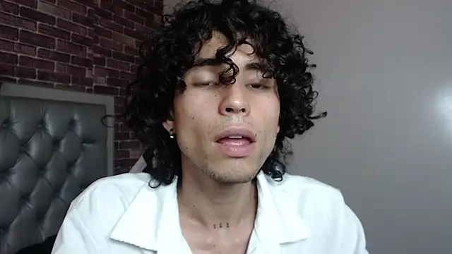 andres ocasio online show from March 7, 4:22 pm