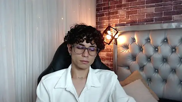andres ocasio online show from March 21, 7:57 pm
