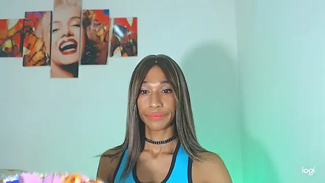 red veltet online show from March 3, 10:26 pm