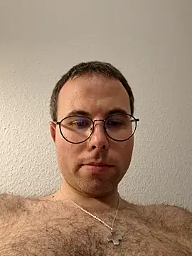 Simonudist online show from December 18, 8:59 pm