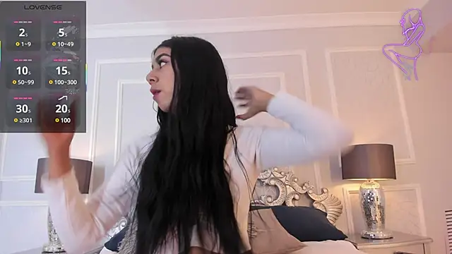 AnnieGibbyns online show from March 20, 12:00 pm