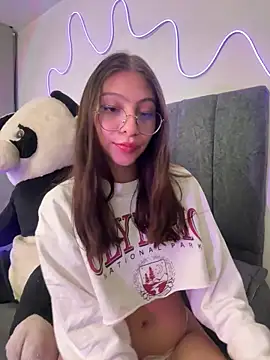 Dirty-Bunnyyy online show from May 15, 3:02 am