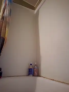 Seductivefoxyxh online show from December 1, 2:16 am