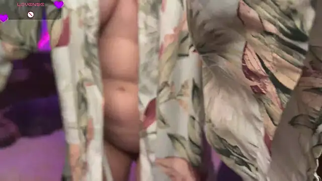 Velvettouch  online show from February 26, 11:15 pm