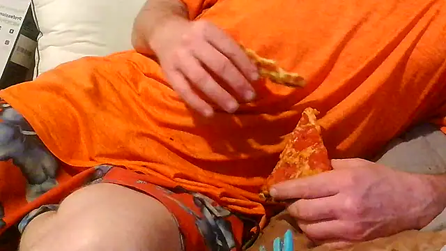 Snapshot of PornStro921 chatting on March 29, 8:20 pm PornStro921 online show from March 29, 8:20 pm