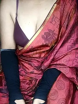 Snapshot of geetha_telugu_kan277 chatting on February 15, 5:31 pm geetha telugu kan277 online show from February 15, 5:31 pm