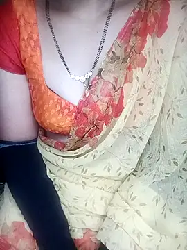 Snapshot of geetha_telugu_kan277 chatting on April 6, 2:29 pm geetha telugu kan277 online show from April 6, 2:29 pm