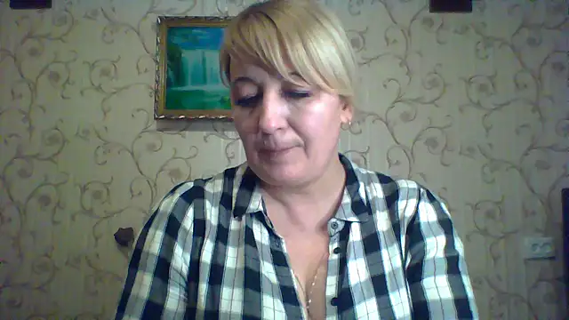 Snapshot of ArielXLoveresss chatting on March 8, 6:37 pm ArielXLoveresss online show from March 8, 6:37 pm