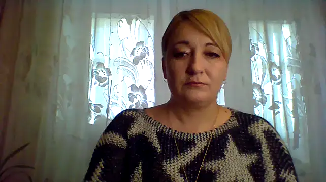 Snapshot of ArielXLoveresss chatting on March 9, 7:34 am ArielXLoveresss online show from March 9, 7:34 am