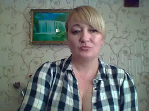 Snapshot of ArielXLoveresss chatting on March 9, 12:20 pm ArielXLoveresss online show from March 9, 12:20 pm