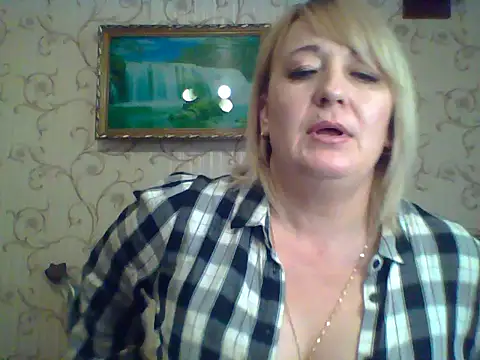 Snapshot of ArielXLoveresss chatting on March 10, 12:15 pm ArielXLoveresss online show from March 10, 12:15 pm