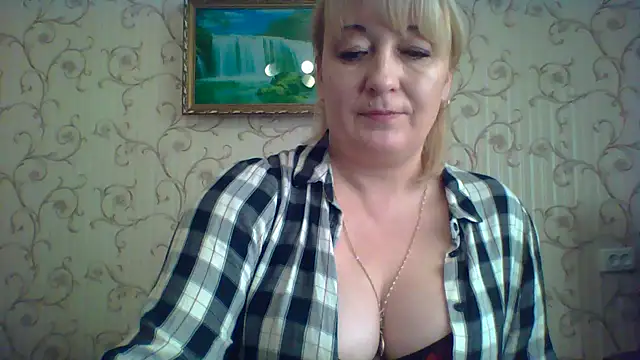 Snapshot of ArielXLoveresss chatting on March 22, 2:14 pm ArielXLoveresss online show from March 22, 2:14 pm