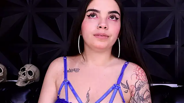 DaphneGlas online show from October 21, 1:01 pm