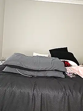 Snapshot of xyz089 chatting on February 28, 6:14 am xyz089 online show from February 28, 6:14 am