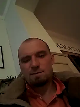 Snapshot of great_feeling chatting on December 15, 9:41 pm great feeling online show from December 15, 9:41 pm