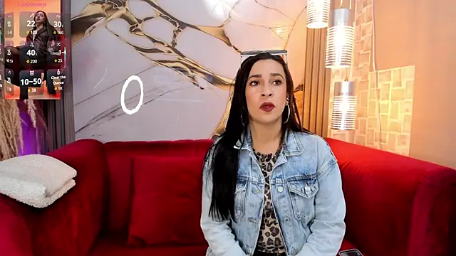 Snapshot of Bella_williamss_ chatting on September 20, 7:48 pm Bella williamss online show from September 20, 7:48 pm