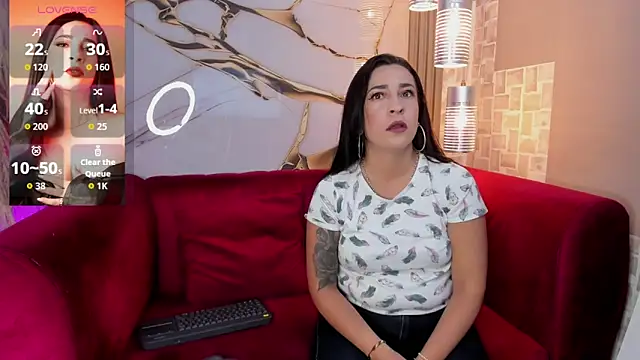 Snapshot of Bella_williamss_ chatting on October 20, 7:36 pm Bella williamss online show from October 20, 7:36 pm