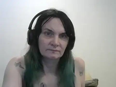 Snapshot of Hotmodel1984 chatting on March 12, 4:18 am Hotmodel1984 online show from March 12, 4:18 am