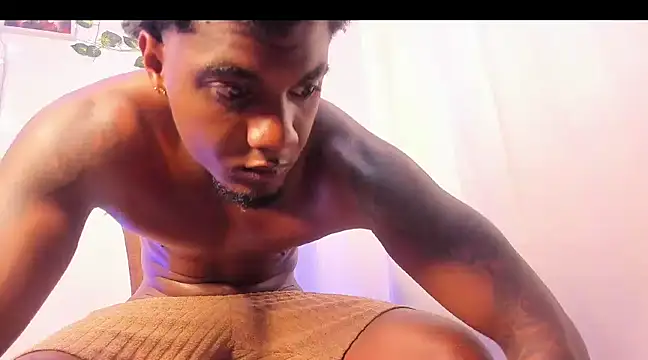 LOGAN DRAKE online show from March 23, 2:04 am