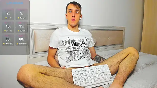 your super hero online show from December 3, 4:42 am