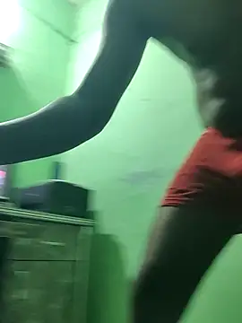 Snapshot of wildfun_ chatting on February 24, 10:04 am wildfun  online show from February 24, 10:04 am