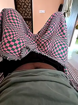 Snapshot of wildfun_ chatting on October 21, 3:40 am wildfun  online show from October 21, 3:40 am