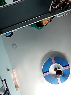 Snapshot of wildfun_ chatting on October 23, 6:56 am wildfun  online show from October 23, 6:56 am