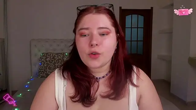 Snapshot of Lily_lu_one chatting on February 24, 8:03 pm Lily lu one online show from February 24, 8:03 pm