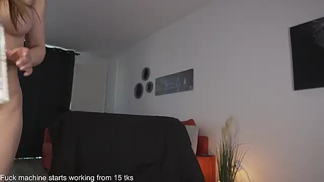 Jessi Q online show from May 3, 5:24 am