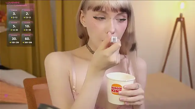 Cherry Bite online show from November 21, 9:57 pm