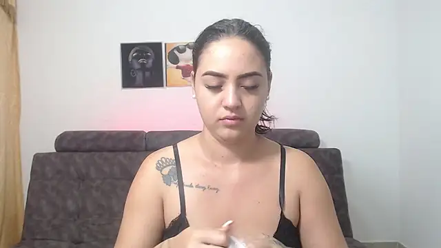 Anthonela Queen online show from March 5, 12:00 pm