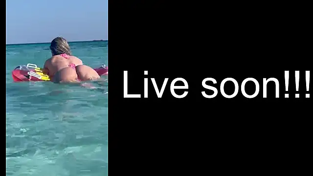 Snapshot of _Allie_ chatting on September 12, 4:34 am Allie online show from September 12, 4:34 am