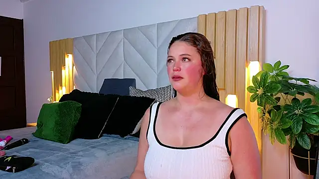 Anaise latif online show from October 2, 11:28 am