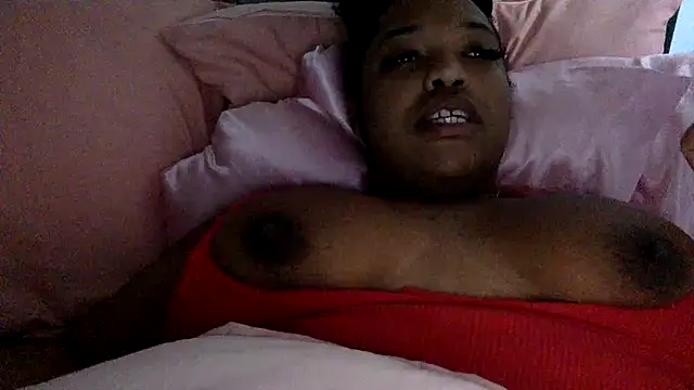 Snapshot of bronxminx chatting on February 25, 3:49 pm bronxminx online show from February 25, 3:49 pm