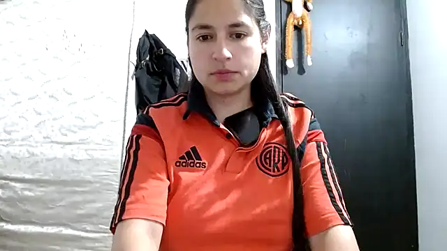 Escarcha-blue online show from October 15, 11:05 pm