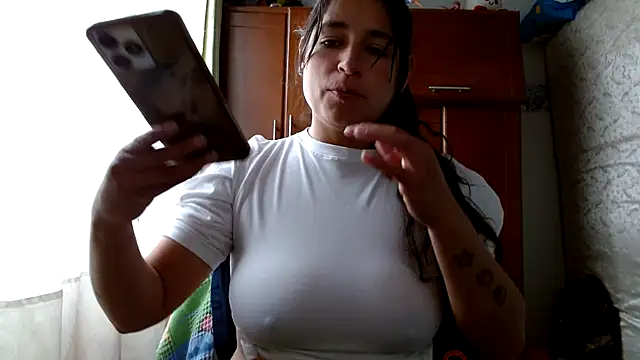 Escarcha-blue online show from May 20, 7:42 pm