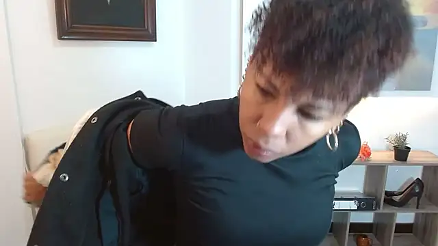 anahi macys online show from October 23, 11:09 am