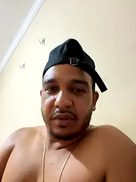 Snapshot of Lindp190194 chatting on November 20, 5:34 pm Lindp190194 online show from November 20, 5:34 pm