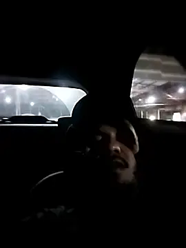 Snapshot of Lindp190194 chatting on February 17, 5:26 am Lindp190194 online show from February 17, 5:26 am