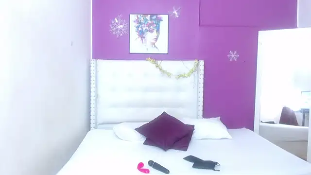 naughty teen18 online show from March 4, 1:49 pm