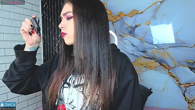 MaeveKuro online show from January 16, 3:32 am