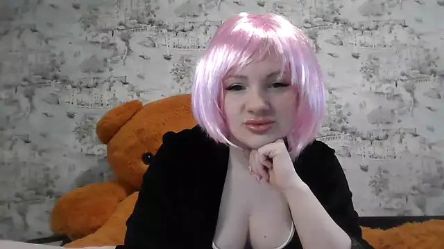 Eveline May online show from February 11, 11:59 am