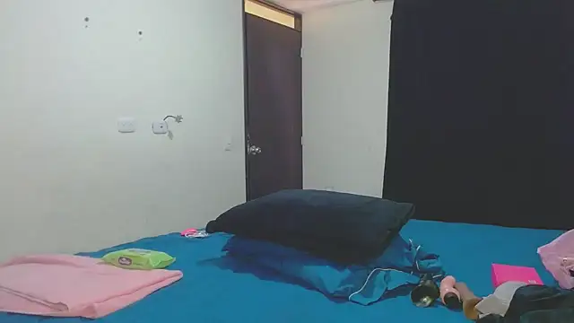 roxanasexy2025 online show from November 25, 2:17 pm