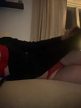 Snapshot of SwedishAstrid chatting on February 14, 9:55 pm SwedishAstrid online show from February 14, 9:55 pm