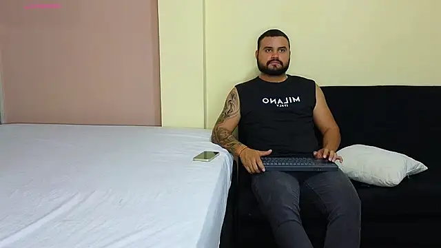 khalidferrer online show from October 16, 2:56 am