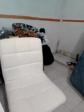 Snapshot of Perick72 chatting on March 11, 8:42 pm Perick72 online show from March 11, 8:42 pm