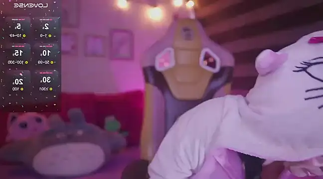 issa monterrey online show from March 6, 6:48 pm