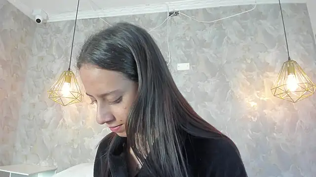 zephyra-angels online show from December 23, 4:10 am