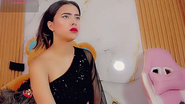 ValeriCardenas online show from September 18, 12:01 am